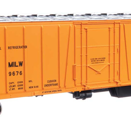 Walthers Mainline HO MILW #9676 50' AAR Mechanical Refrigerator Car