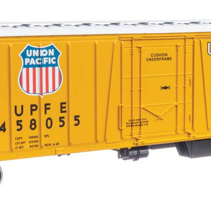 Walthers Mainline HO UPFE #458055 50' AAR Mechanical Refrigerator Car