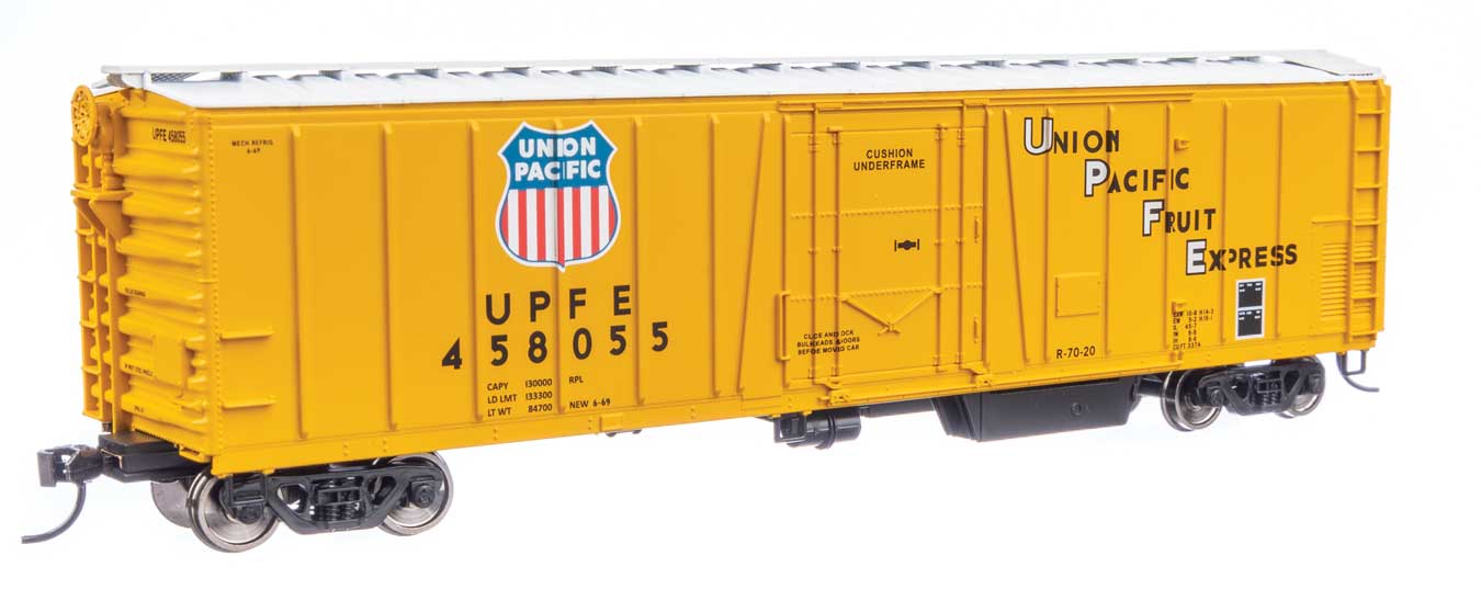 Walthers Mainline HO UPFE #458055 50' AAR Mechanical Refrigerator Car