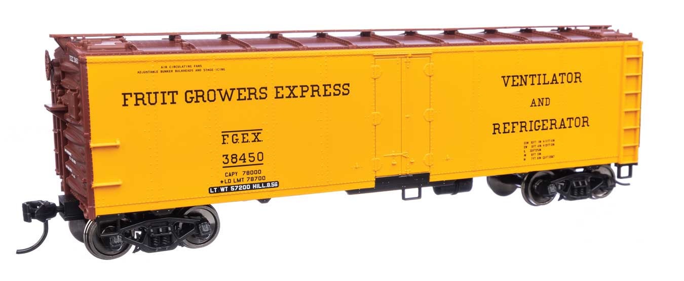 Walthers Mainline HO Scale Fruit Growers Express FGEX #38450 40' Steel Reefer with Dreadnaught Ends