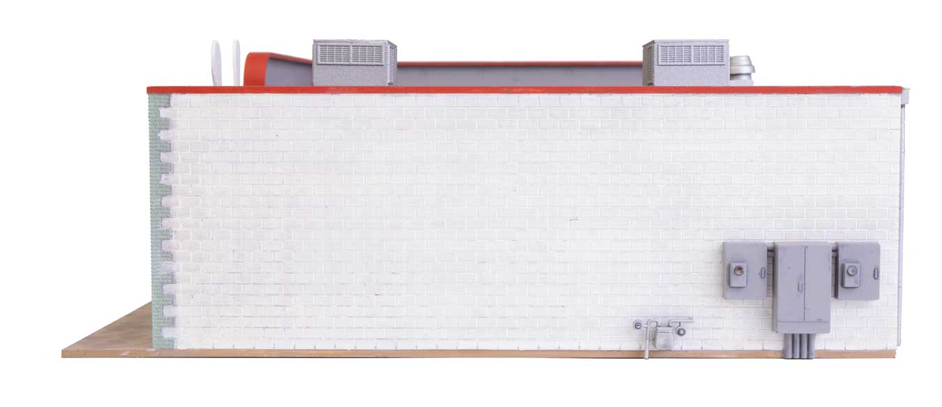 Walthers Cornerstone HO Scale Vintage Bowling Alley