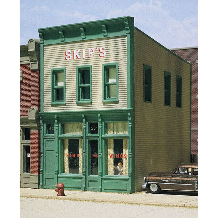 Woodland Scenics HO Scale Skip's Chicken & Ribs DPM Kit