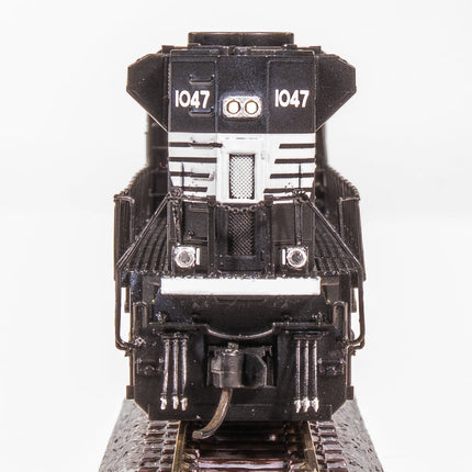 Broadway Limited N Norfolk Southern 1047 SD70ACe Pargon 4 DCC/Sound