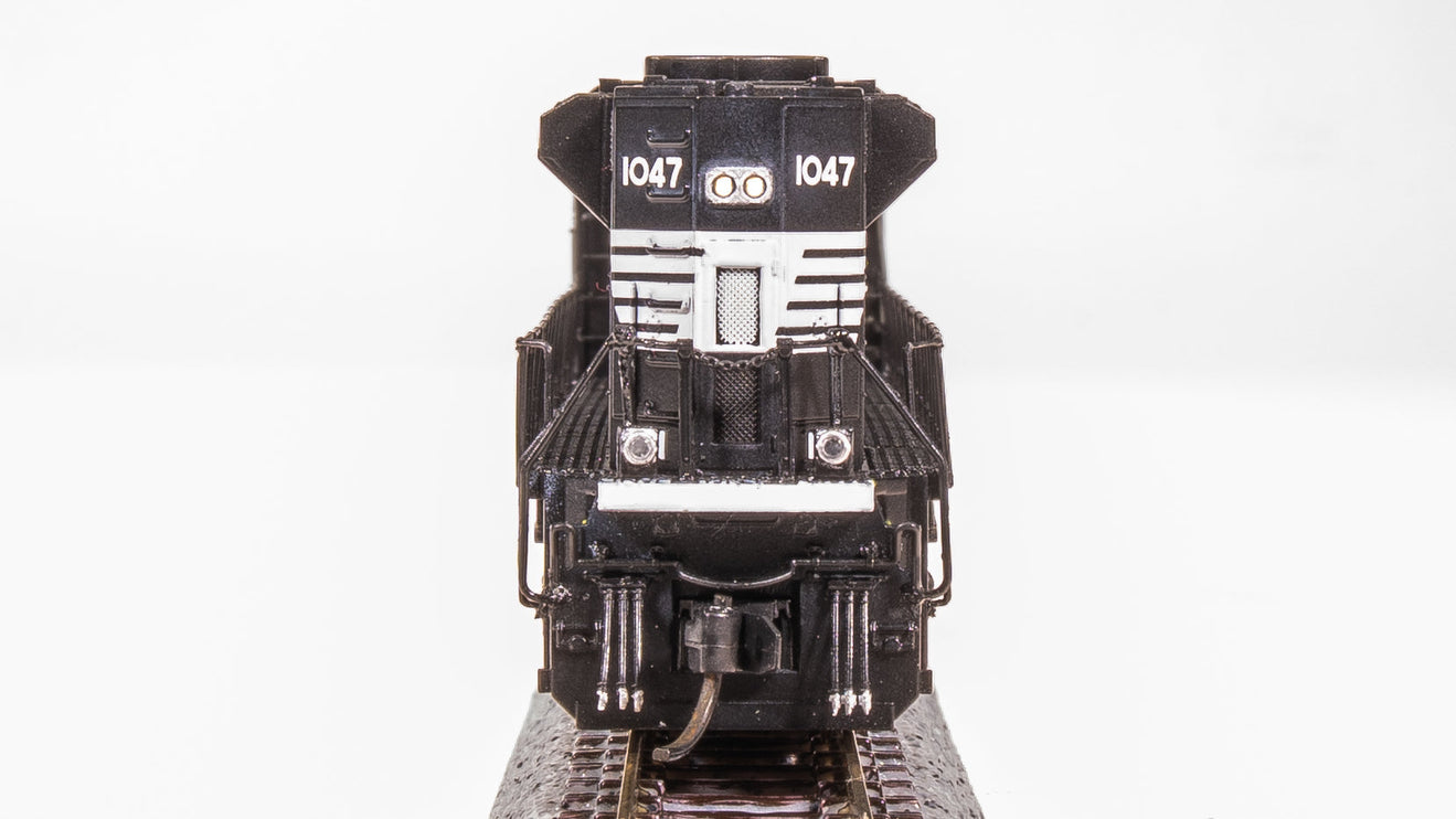 Broadway Limited N Norfolk Southern 1047 SD70ACe Pargon 4 DCC/Sound