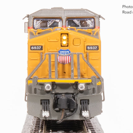 Broadway Limited N GE AC6000, UP #6965, Small Flags Scheme Stealth DC