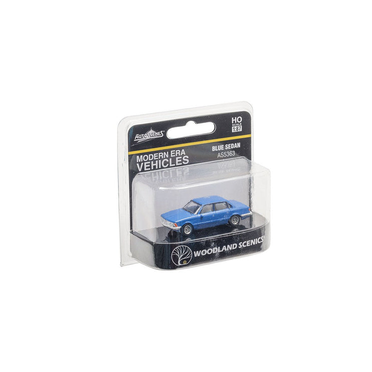 Woodland Scenics HO Scale Blue Sedan Modern Era Vehicles