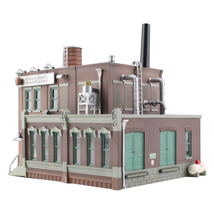 Woodland Scenics N Scale Clyde & Dale's Barrel Factory Built and Ready