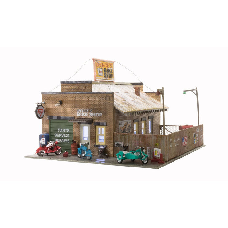 Woodland Scenics HO Scale Deuce's Cycle Shop Built and Ready